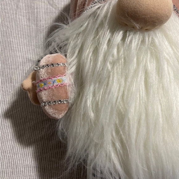 Bunny Boulevard Easter Bunny Gnome - Picture 2 of 6